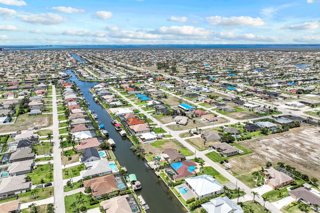 4307 SW 20th Ave, Cape Coral, FL 33914