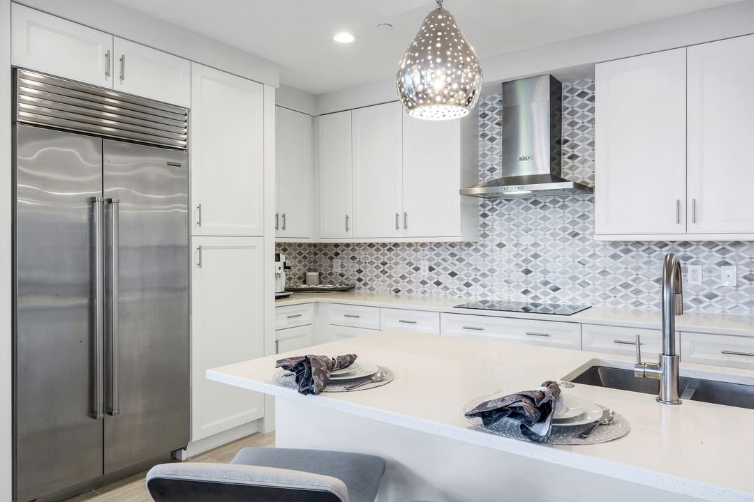 1135 3rd Ave S #209, Naples, FL 34102