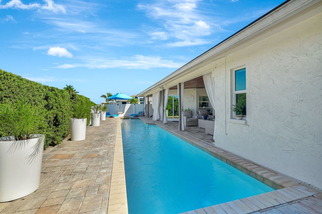 1351 Waikiki Ct, Marco Island, FL 34145