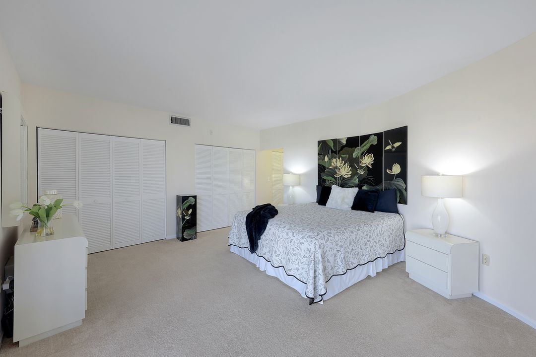961 Collier Ct #309, Marco Island, FL 34145