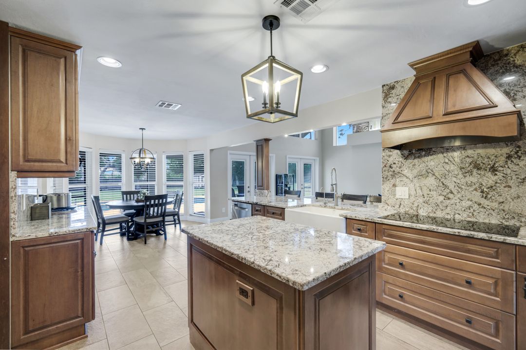 6342 Scott Ln, Fort Myers, FL 33966