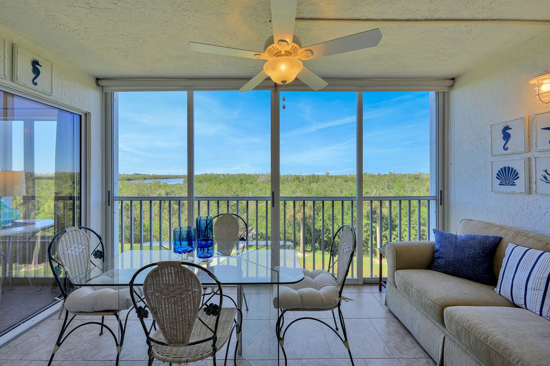 301 Stevens Landing Dr #C-301, Marco Island, FL 34145