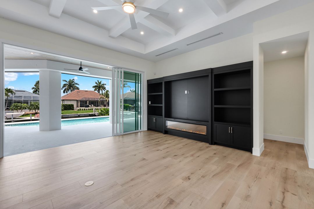 488 Capri Ct, Marco Island, FL 34145