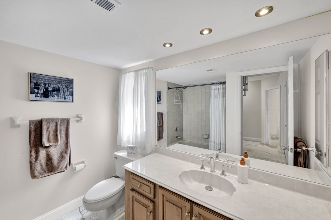 28391 Tasca Dr, Bonita Springs, FL 34135