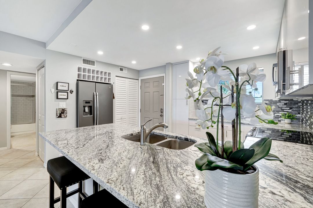 889 Collier Ct  #203, Marco Island, FL 34145