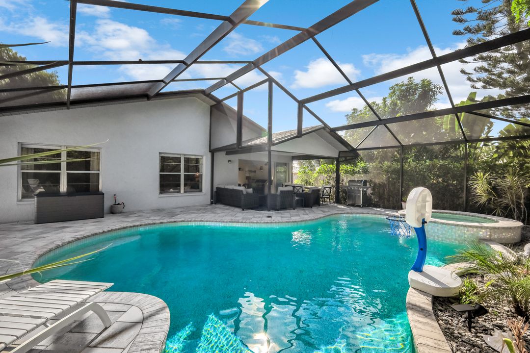 4170 Mariner Ln, Bonita Springs, FL 34134