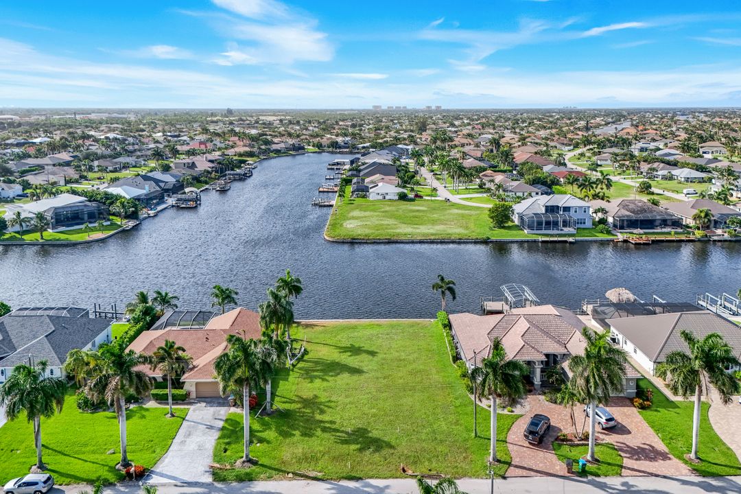 2834 SW 30th St, Cape Coral, FL 33914
