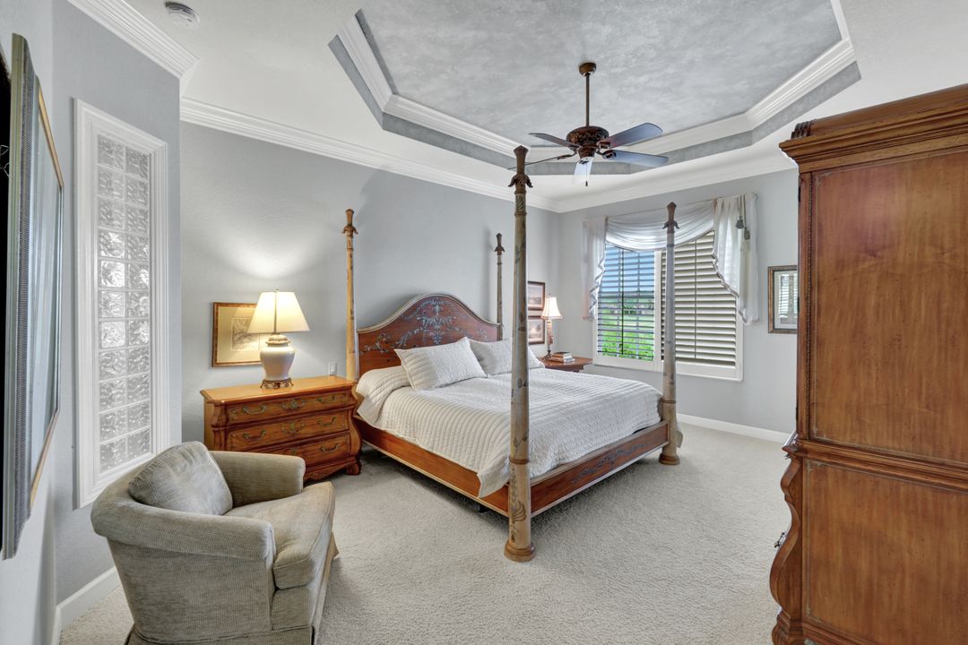 9560 Cypress Hammock Cir #202, Estero , FL 34135