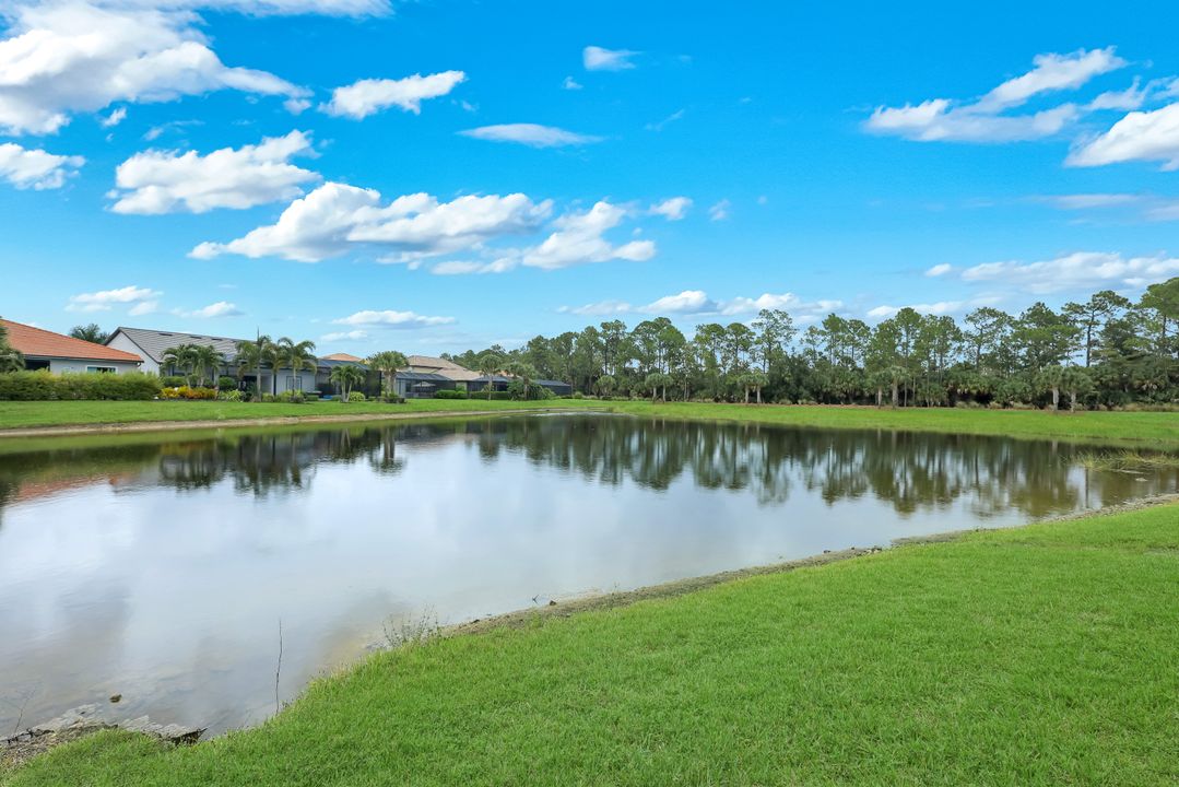 9405 Whooping Crane Wy, Naples, FL 34120