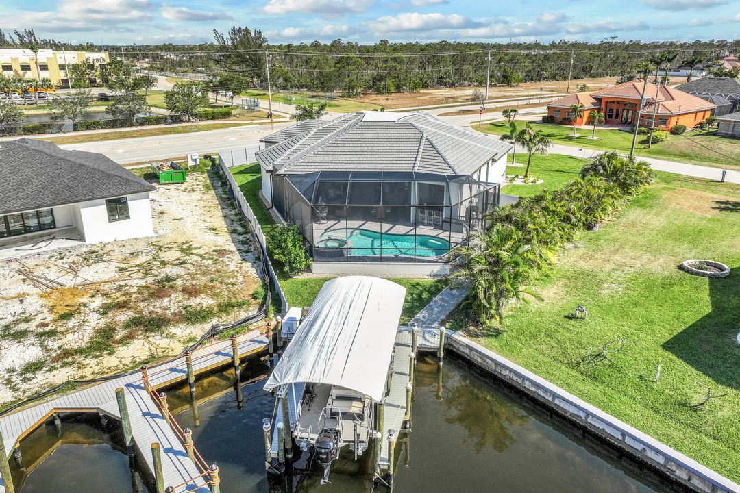 3518 Oasis Blvd, Cape Coral, FL 33914