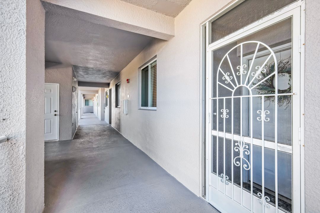 16575 Lake Cir Dr #1136, Fort Myers, FL 33908