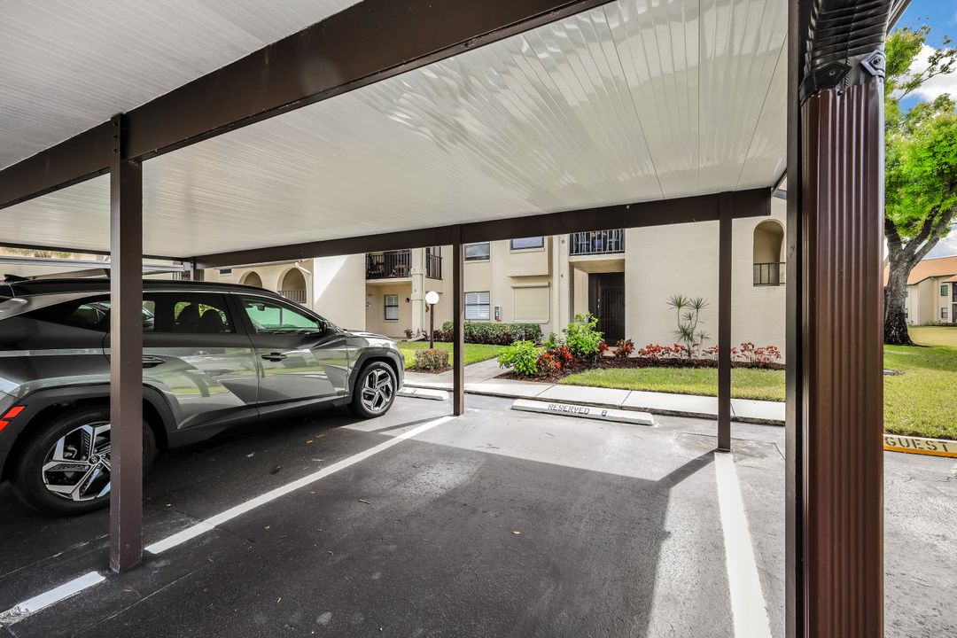 8475 Charter Club Cir #8, Fort Myers, FL 33919