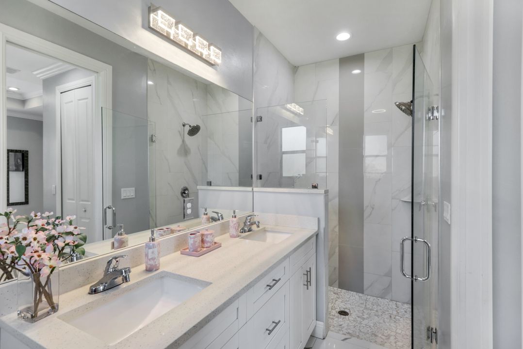 3460 20th Ave NE, Naples, FL 34120