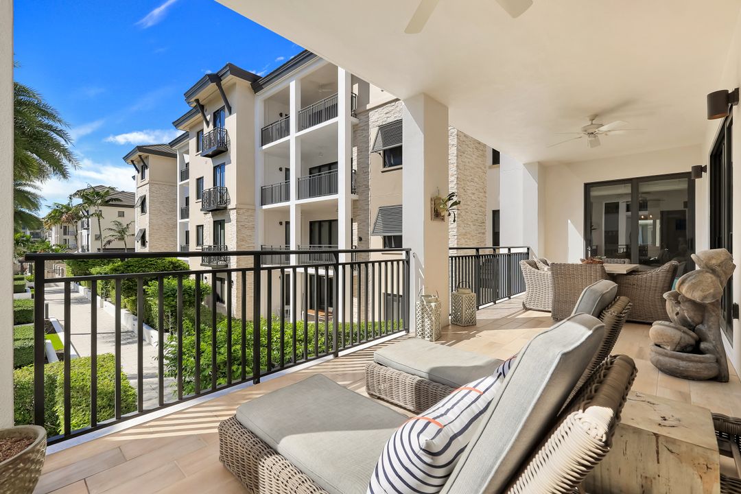 1035 3rd Ave S #310, Naples, FL 34102