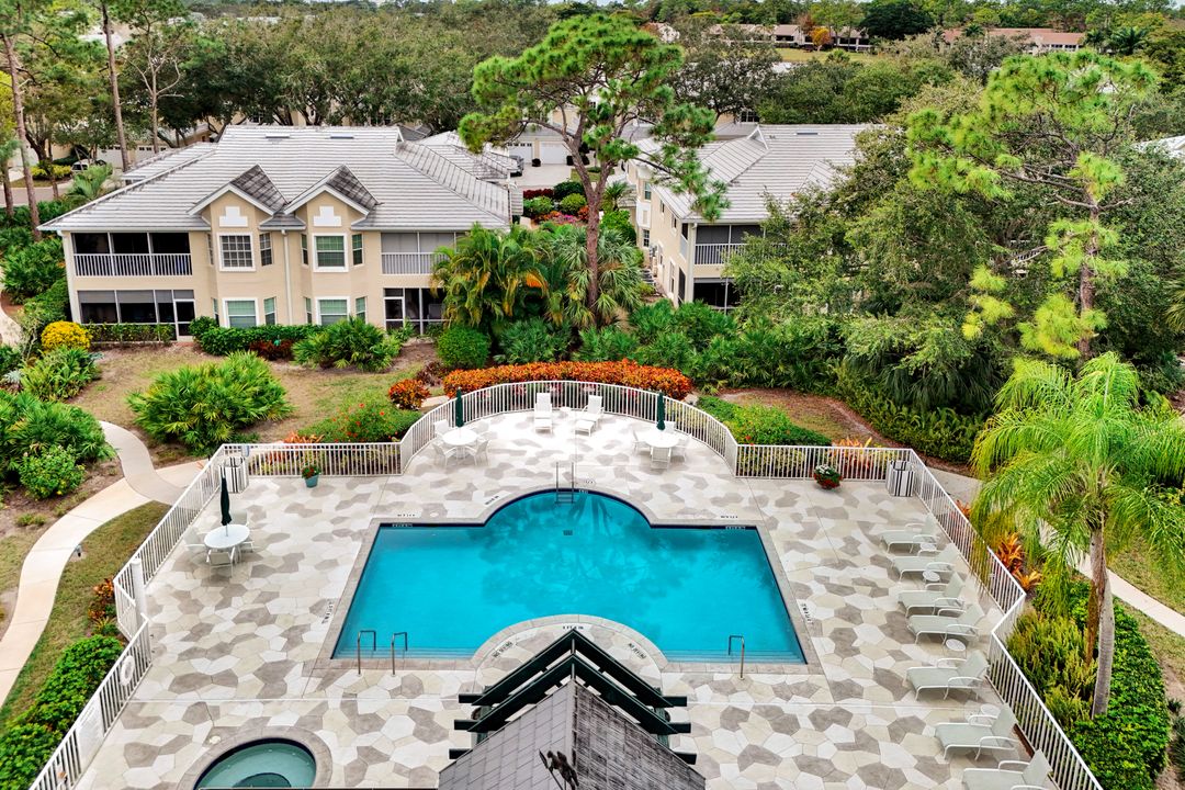 2847 Aintree Ln #A-104, Naples, FL 34112