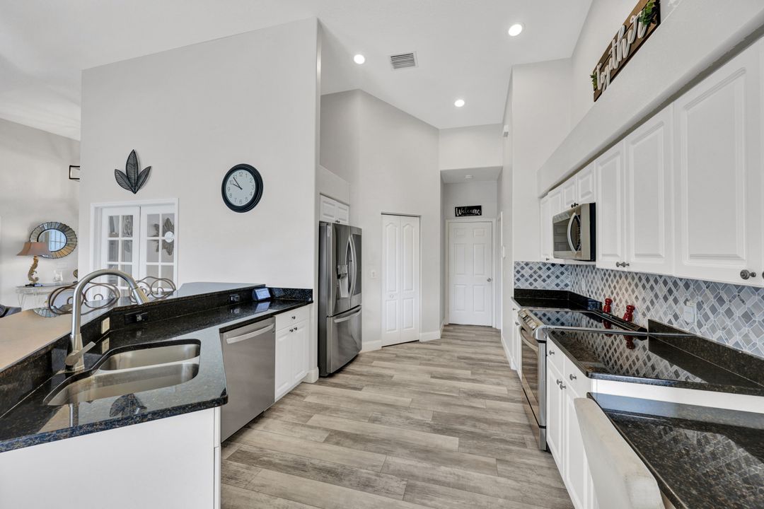 3921 Preserve Way, Estero, FL 33928