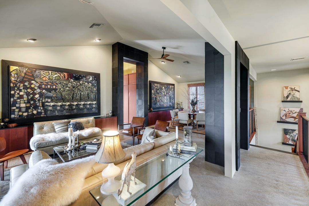 290 Channel Dr, Naples, FL 34108