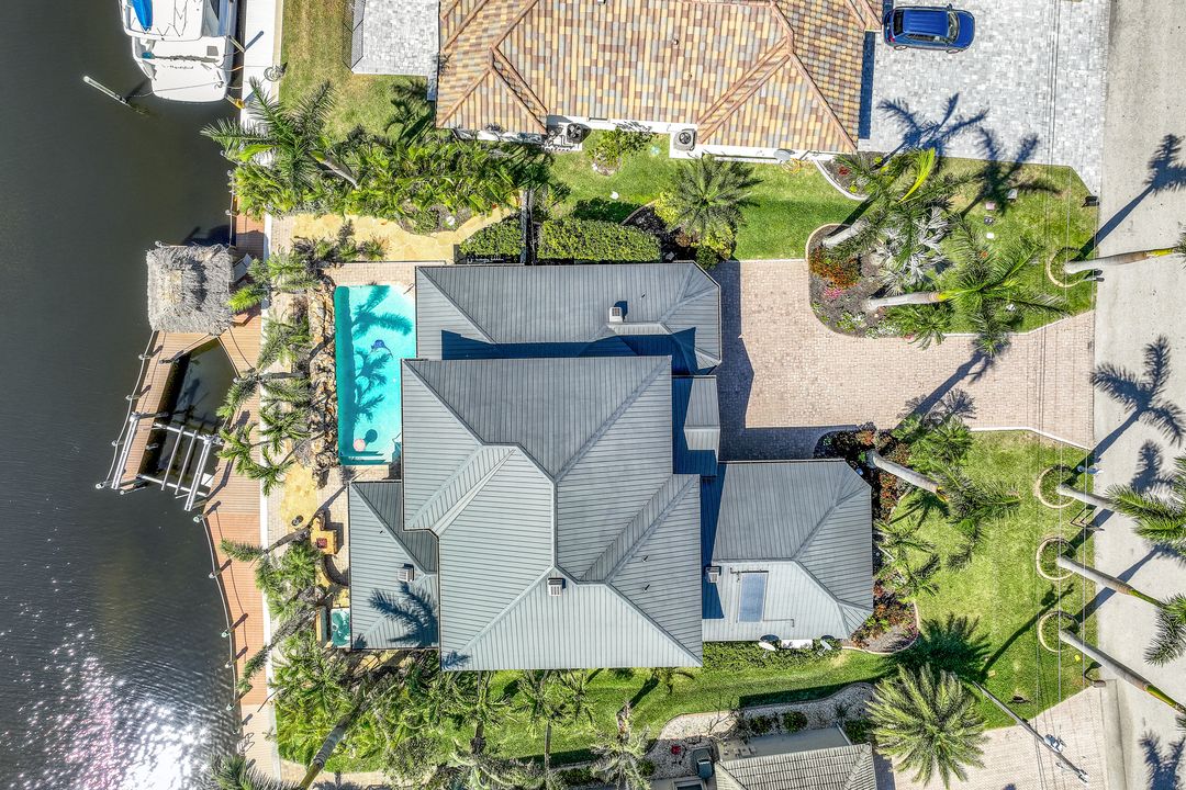 2550 SW 27th Pl, Cape Coral, FL 33914