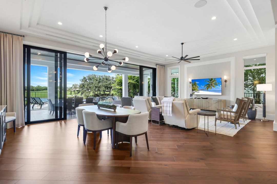 16647 Isola Bella Ln, Naples, FL 34110