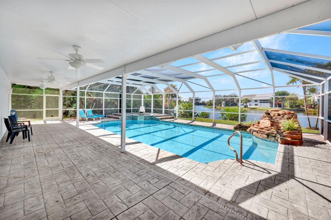 9007 Mockingbird Dr, Sanibel, FL 33957