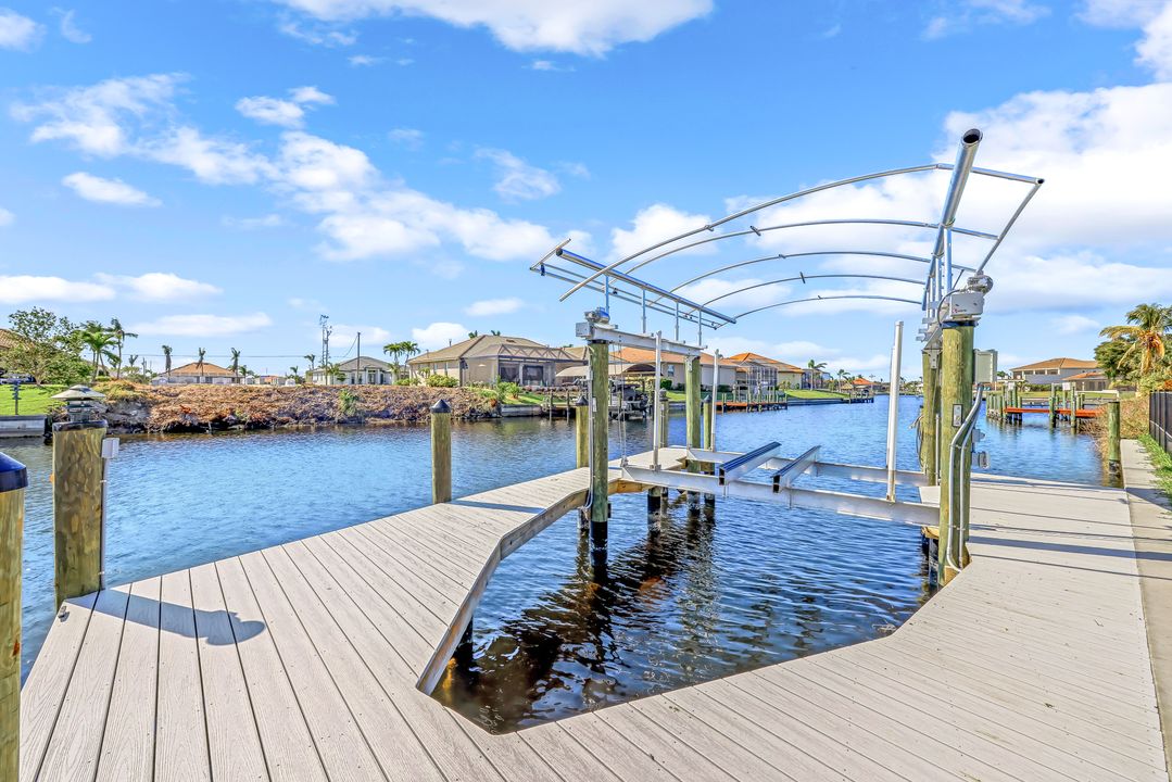 4110 SW 27th Ave, Cape Coral, FL 33914