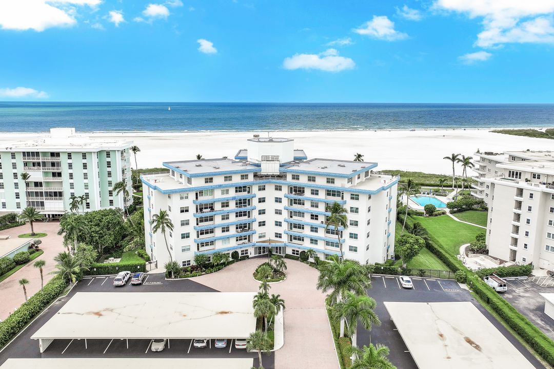 220 Seaview Ct #502, Marco Island, FL 34145