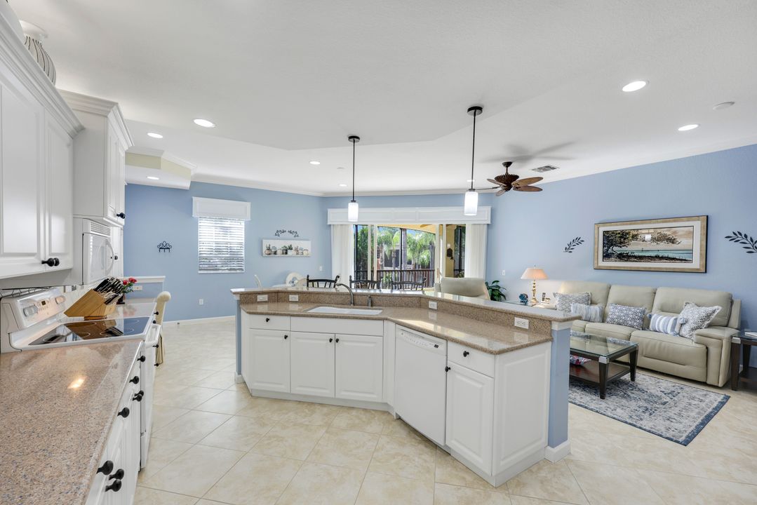 8532 Via Lungomare Cir #202, Estero, FL 33928