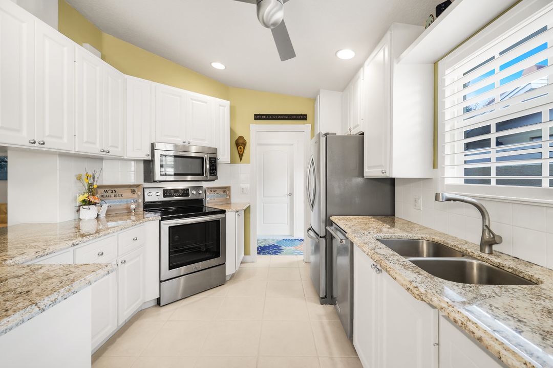 5058 Kingston Way, Naples, FL 34119