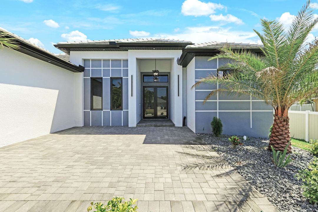 2833 SW 25th Ave, Cape Coral, FL 33914