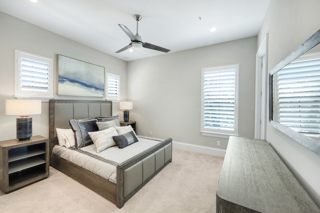 16358 Corsica Way #201, Naples, FL 34110