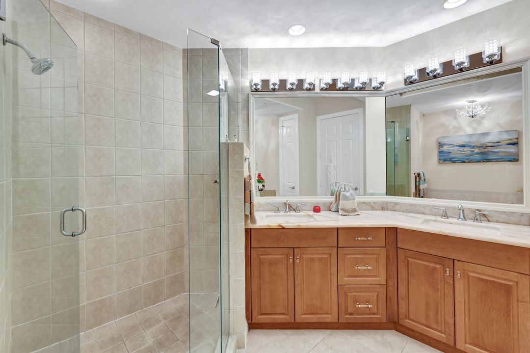 10721 Mirasol Dr #205, Miromar Lakes, FL 33913