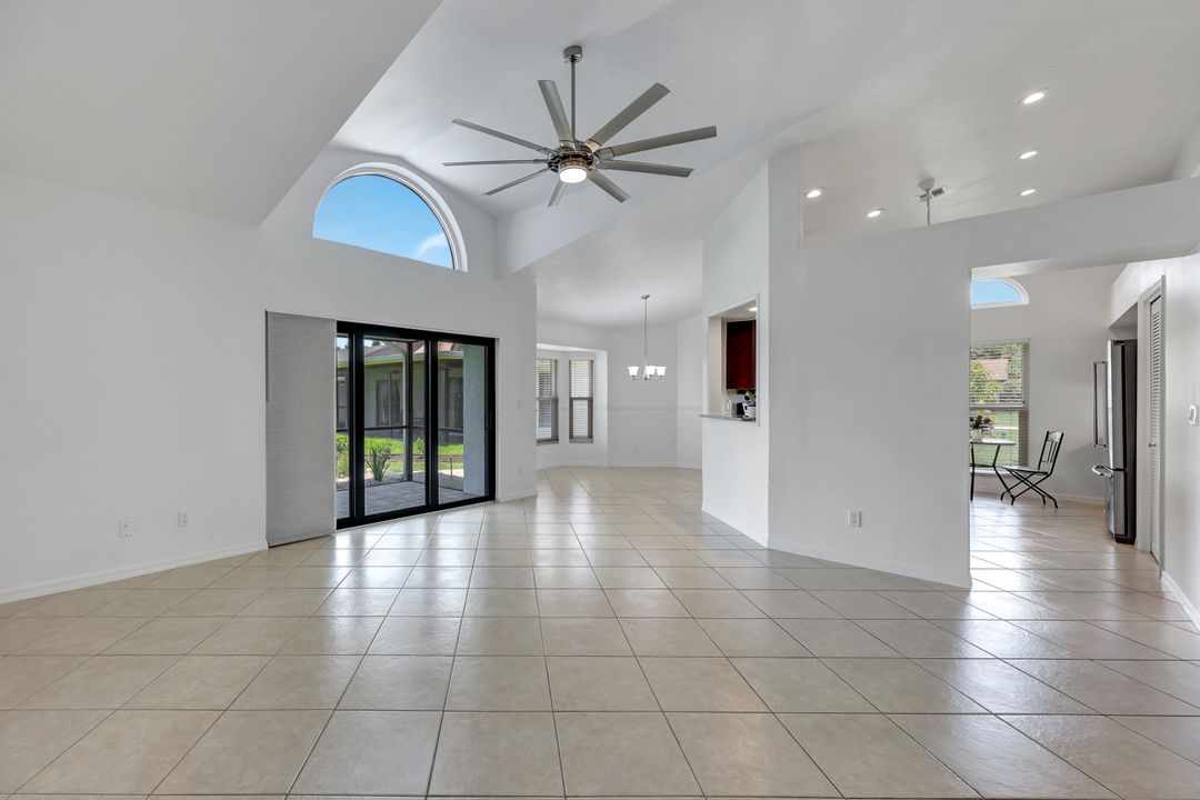 3302 Arlette Dr, Naples, FL 34109