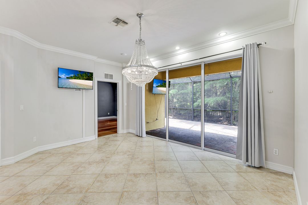 10253 S Silver Palm Dr, Estero, FL 33928