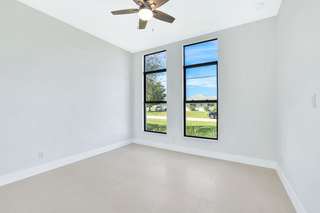 121 NW 36th Ave, Cape Coral, FL 33993