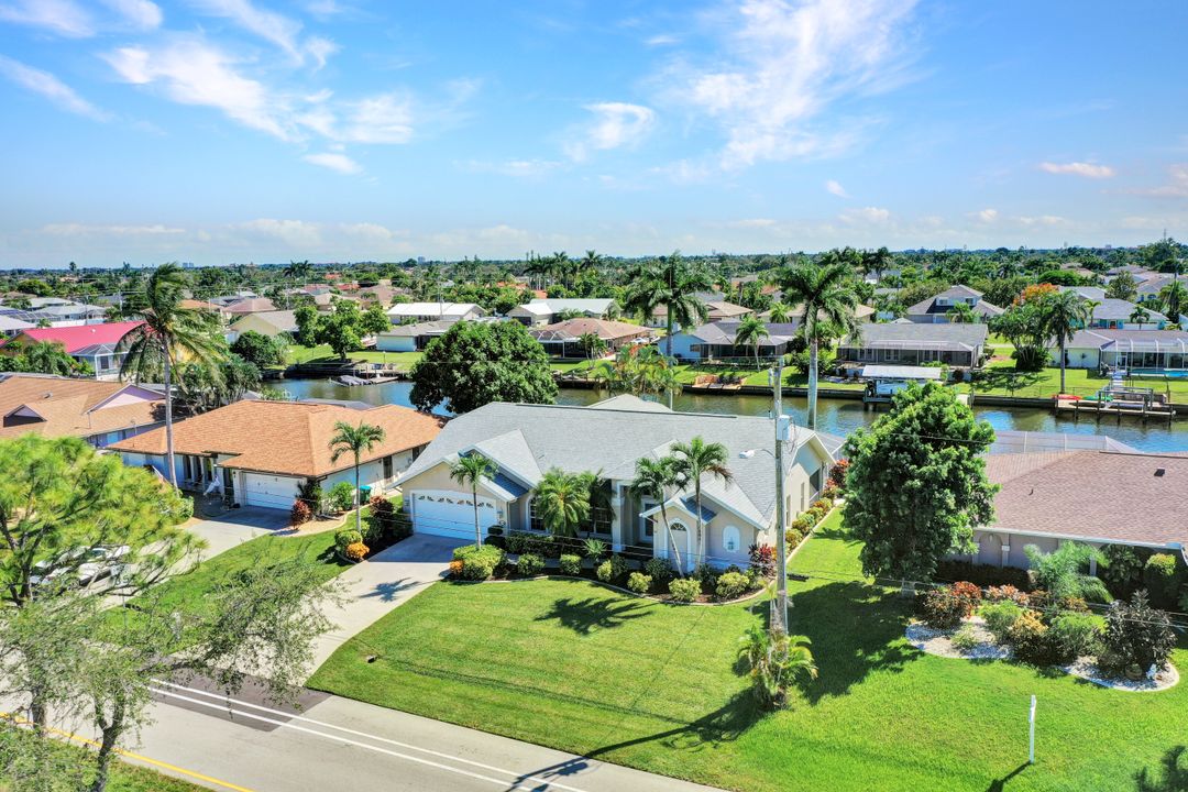 610 Archer Pkwy W, Cape Coral, FL 33904