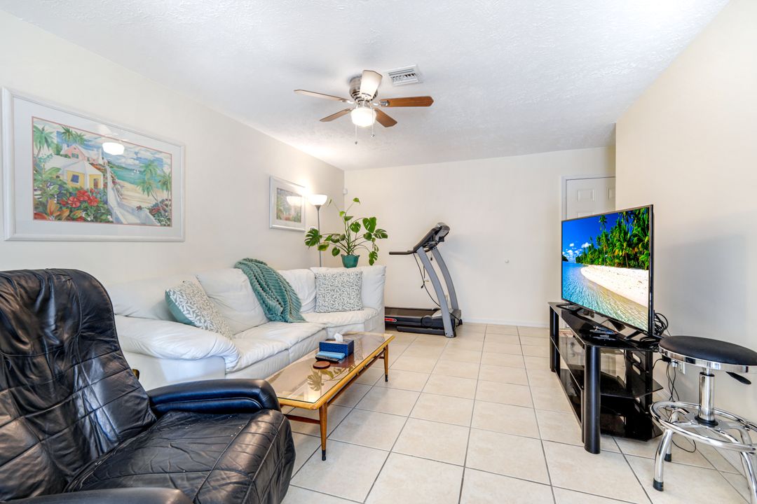 1410 SE 8th Ave, Cape Coral, FL 33990