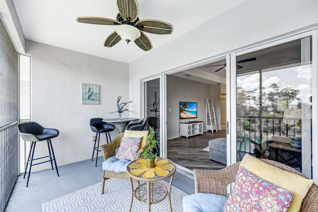 7827 Regal Heron Cir #302, Naples, FL 34104