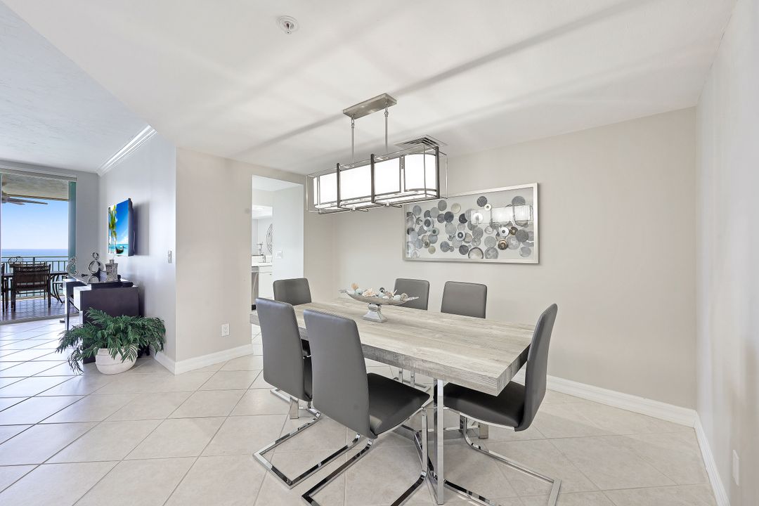 980 Cape Marco Dr #1407, Marco Island, FL 34145
