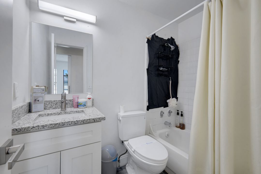 1307 SW 43rd Ln, Cape Coral, FL 33914