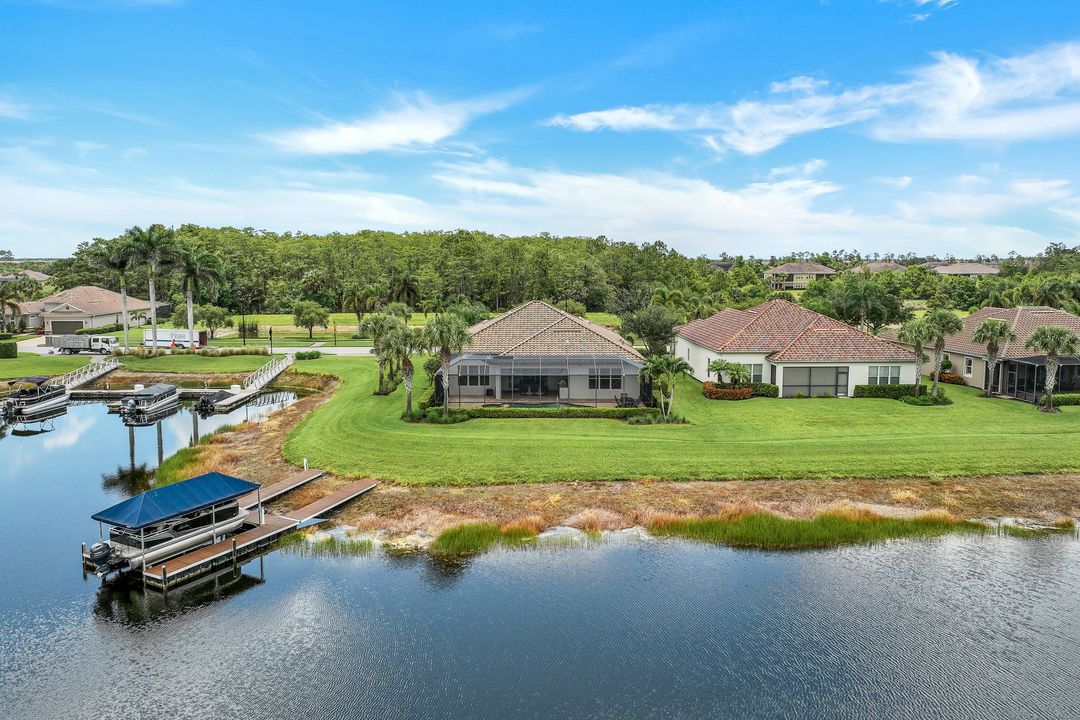 9360 Marble Stone Dr, Naples, FL 34120