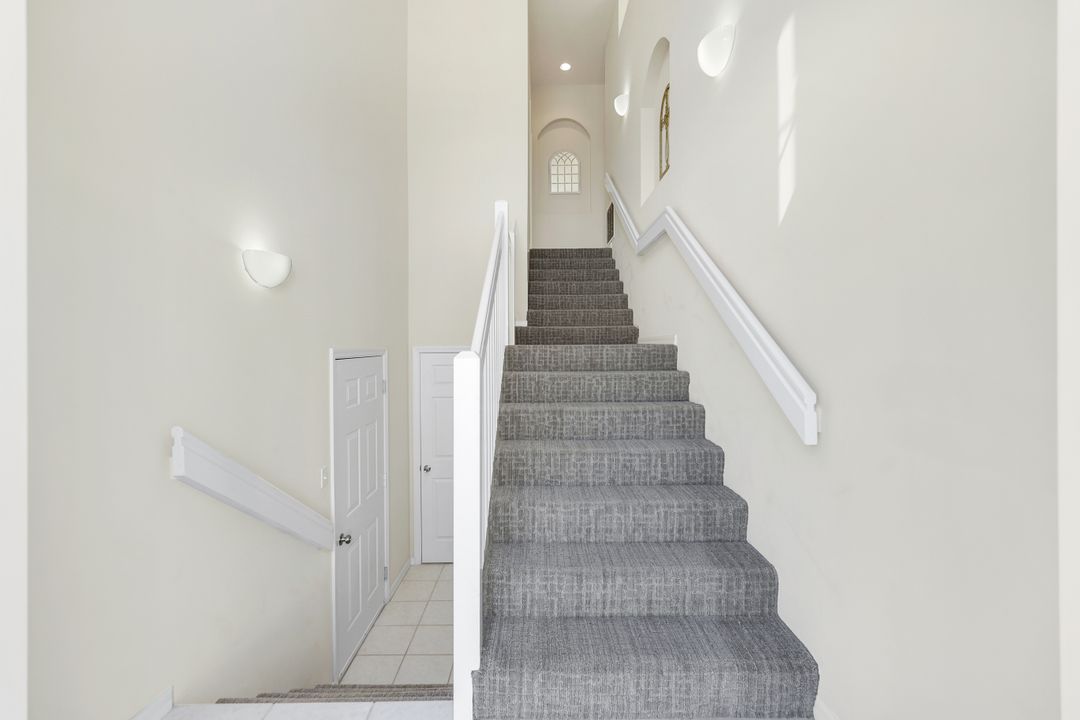 3260 W Crown Pointe Blvd #202, Naples, FL 34112