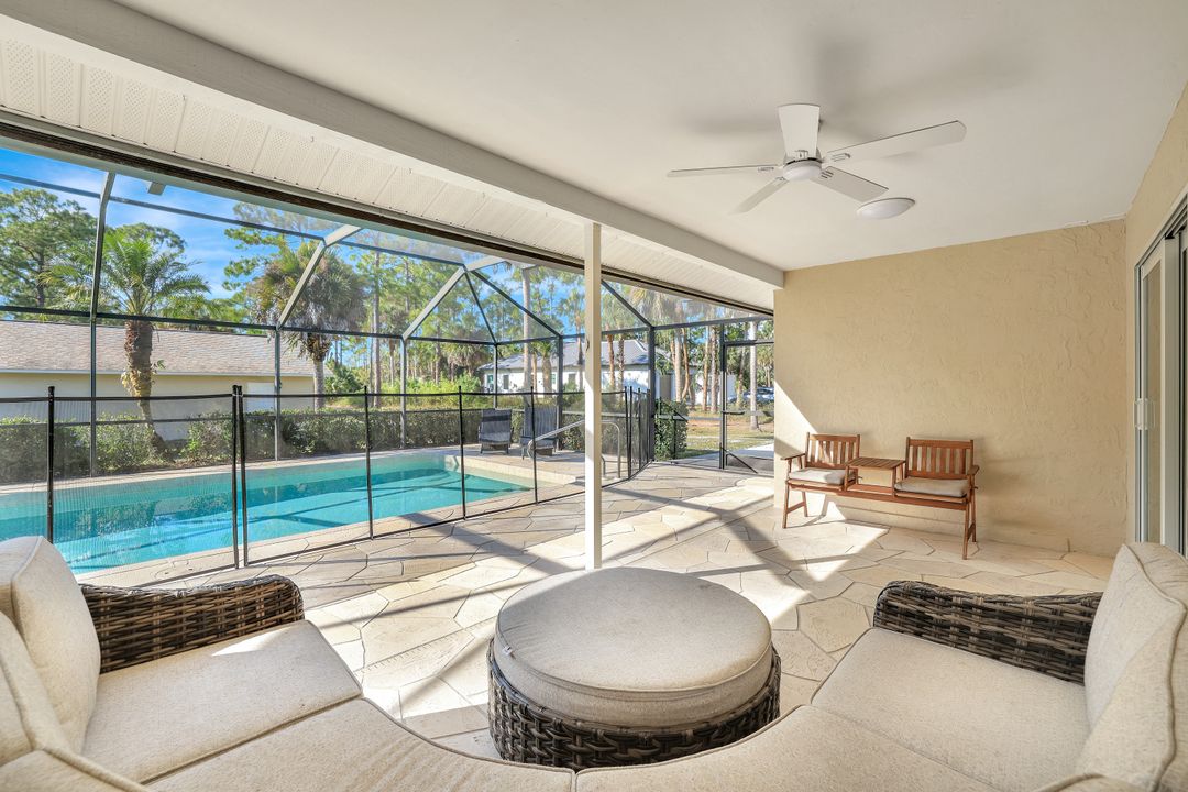 495 9th St SW, Naples, FL 34117