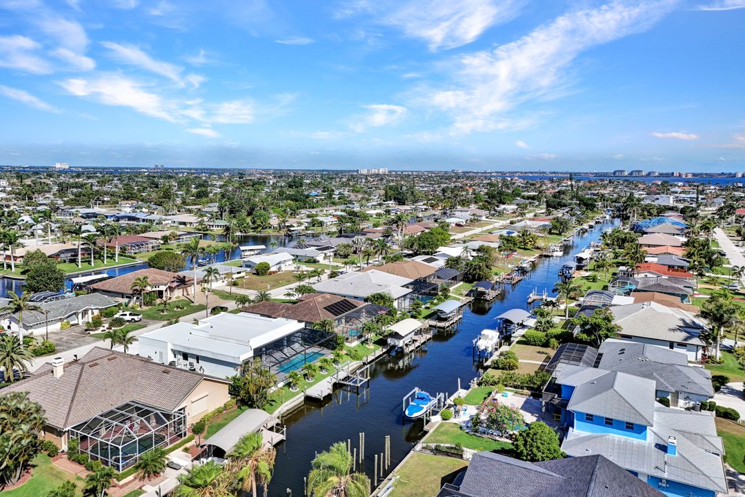 5218 Tiffany Ct, Cape Coral, FL 33904