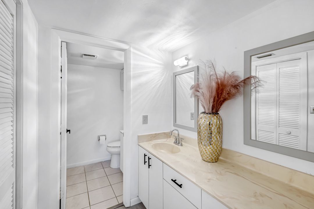 25398 Golf Lake Cir #104, Bonita Springs, FL 34135