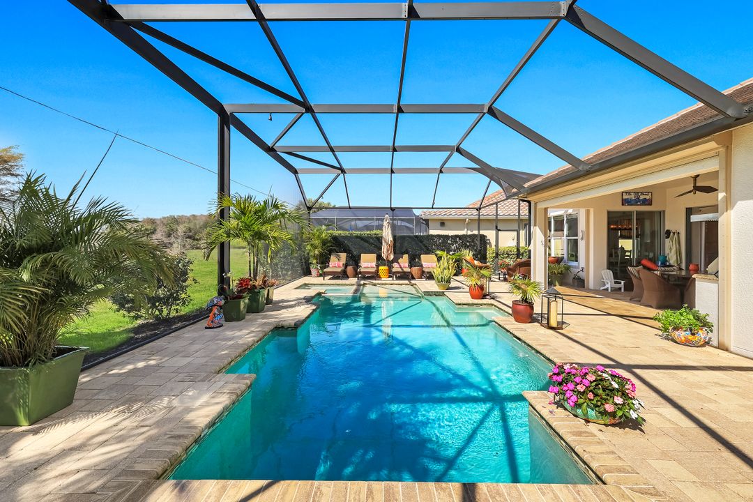 9327 Marble Stone Dr, Naples, FL 34120