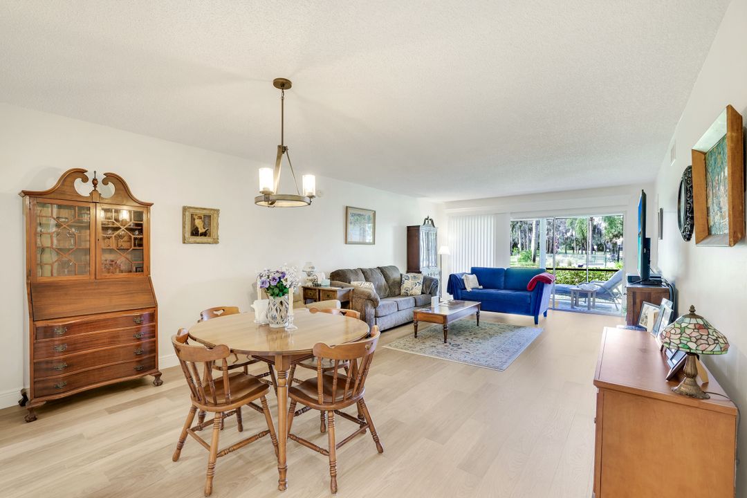 95 St Andrews Blvd #110, Naples, FL 34113