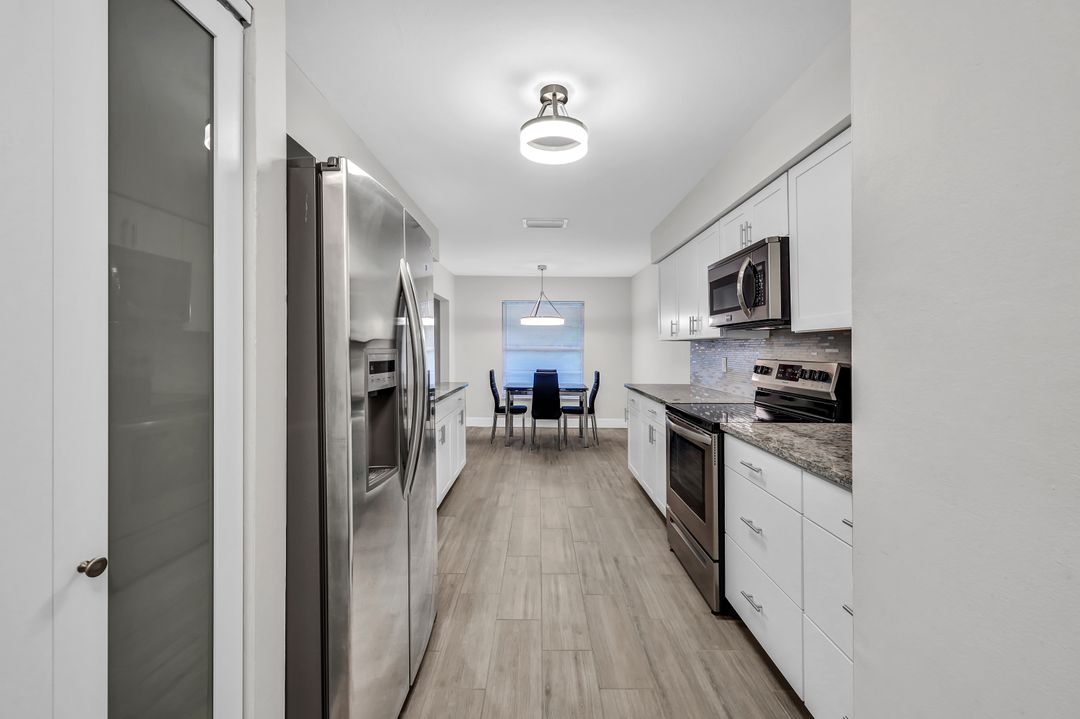 22662 Fountain Lakes Blvd, Estero, FL 33928