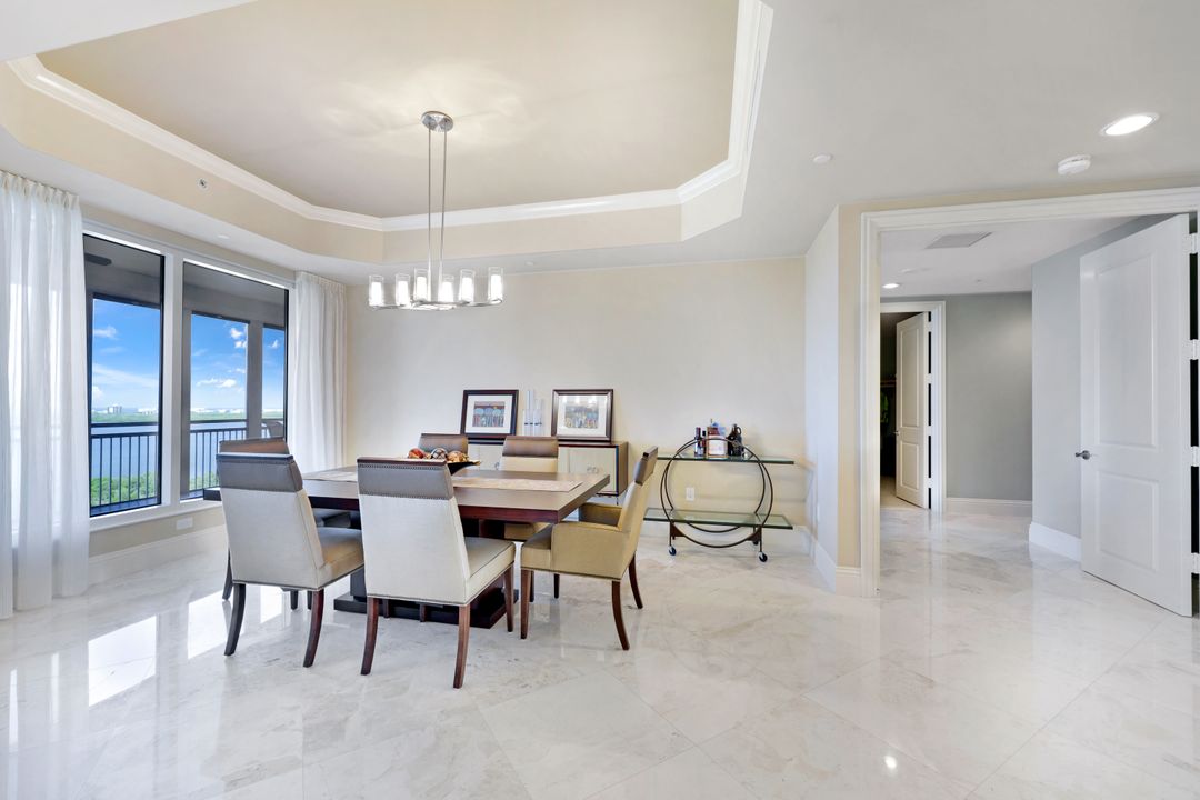 4851 Bonita Bay Blvd, Bonita Springs, FL 34134