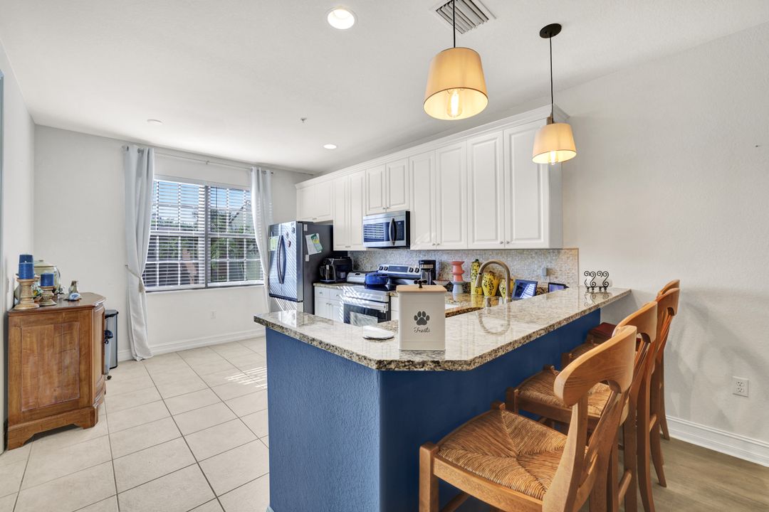 9115 Capistrano St S  #8207, Naples, FL 34113