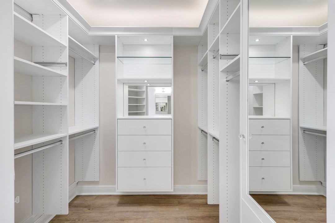 316 Waterleaf Ct, Marco Island, FL 34145